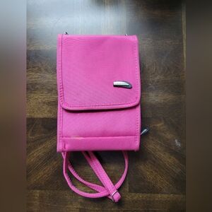 Travelon Anti-theft Convertible Crossbody bag